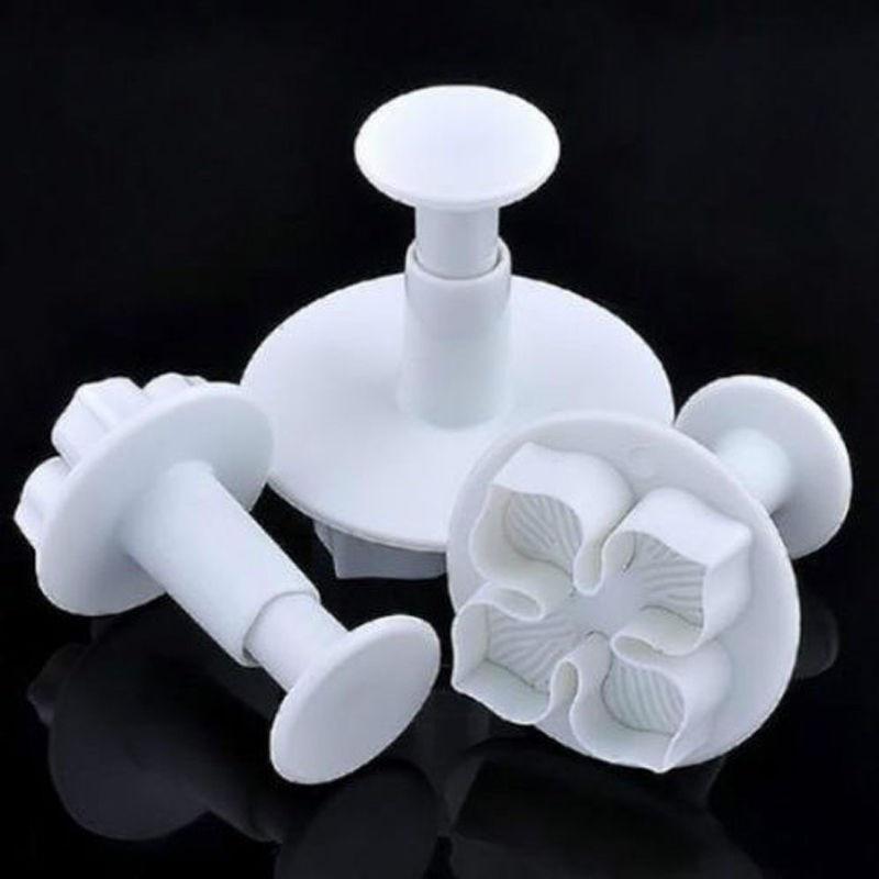 3Pcs/Set Silicone Fondant Cake Decorating SugarCraft Plunger Cutter Flower Blossom Mold