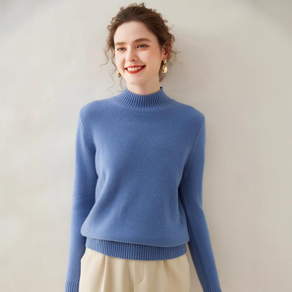 Женский кашемировый свитер однотонный с полувысоким воротом - Приталенный, свободного кроя, вязаный с длинным рукавом для осени/зимы.