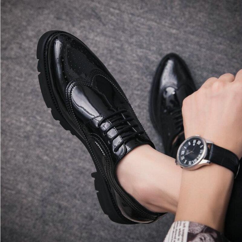 Роскошные брендовые кожаные модные лаконичные мужские деловые заостренные черные туфли для официальной свадьбы, базовые мужские туфли 559