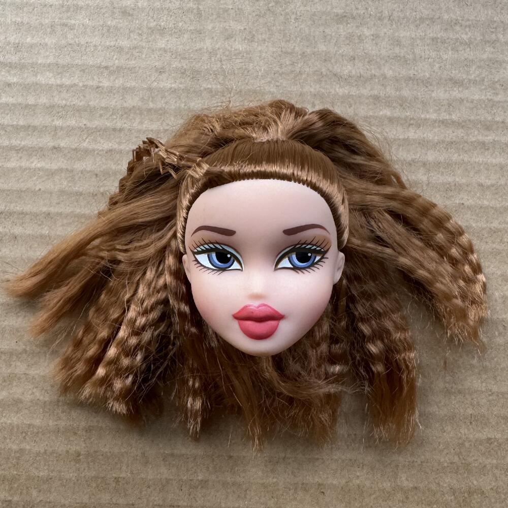 Версия 2001 года Редкие головы кукол с лицами Классические Куклы Братц Винтажная обувь Длинные сапоги Детали кукол-девочек Для коллекционеров