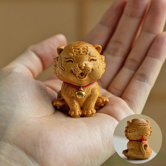 Yousheng Zodiac Animal Figurine Handcrafted Wood Chinese Zodiac Signs Multifunctional Mini Zodiac Table Decoration Gift for Zodiac Enthusiasts