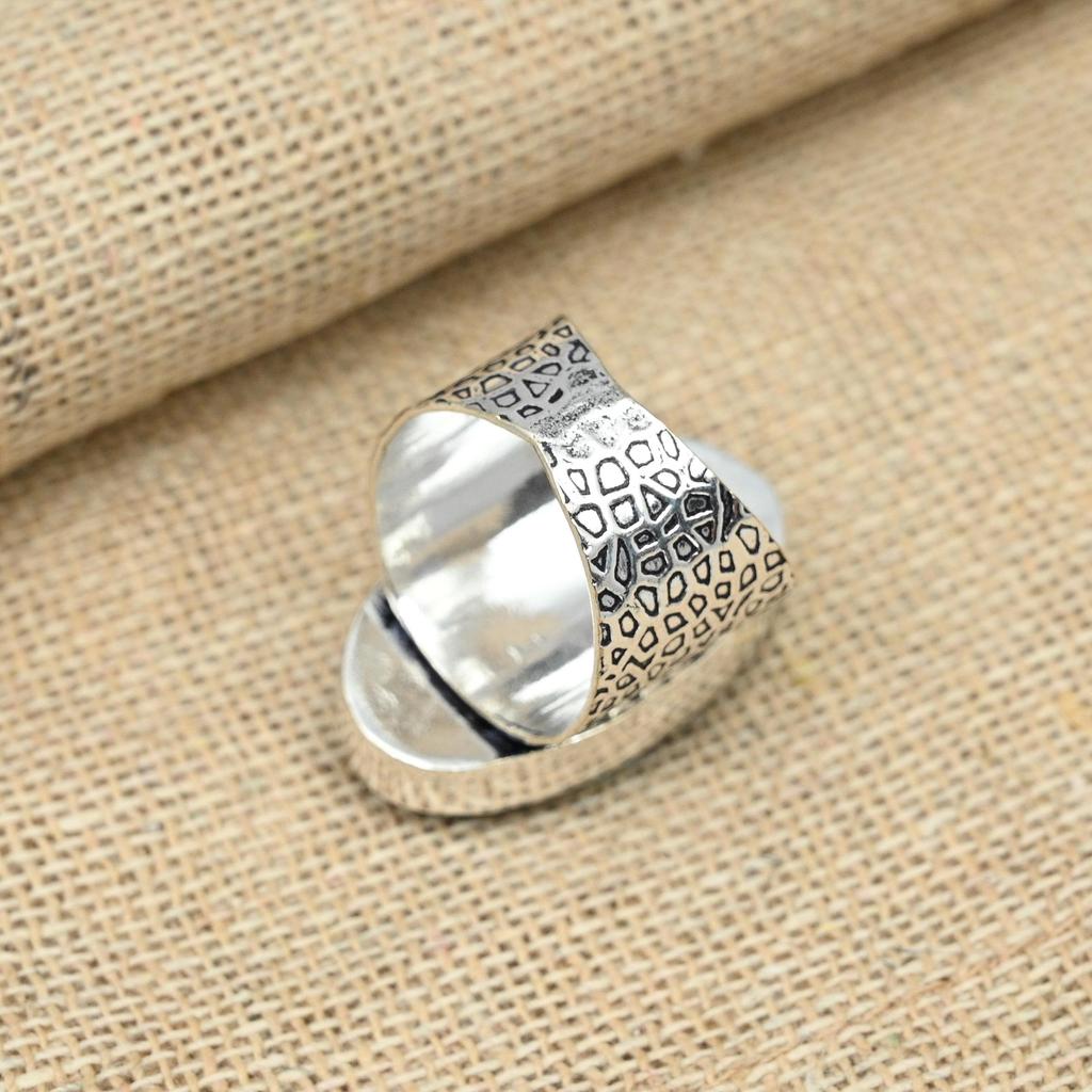 Emerald Gemstone Lab-Created Jewelry Handmade Dainty Ring Engagement Gift For Her