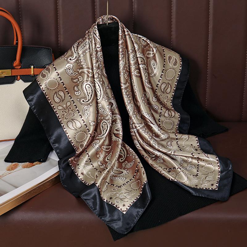 Spring and Autumn Women's Cashew Print Square Scarf Fashion Commuting Versatile Headscarf Stained Rose Square Scarf