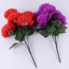 Искусственный шелковый цветок хризантемы с 7 головками для мемориального и кладбищенского оформления во время Дня поминовения усопших.