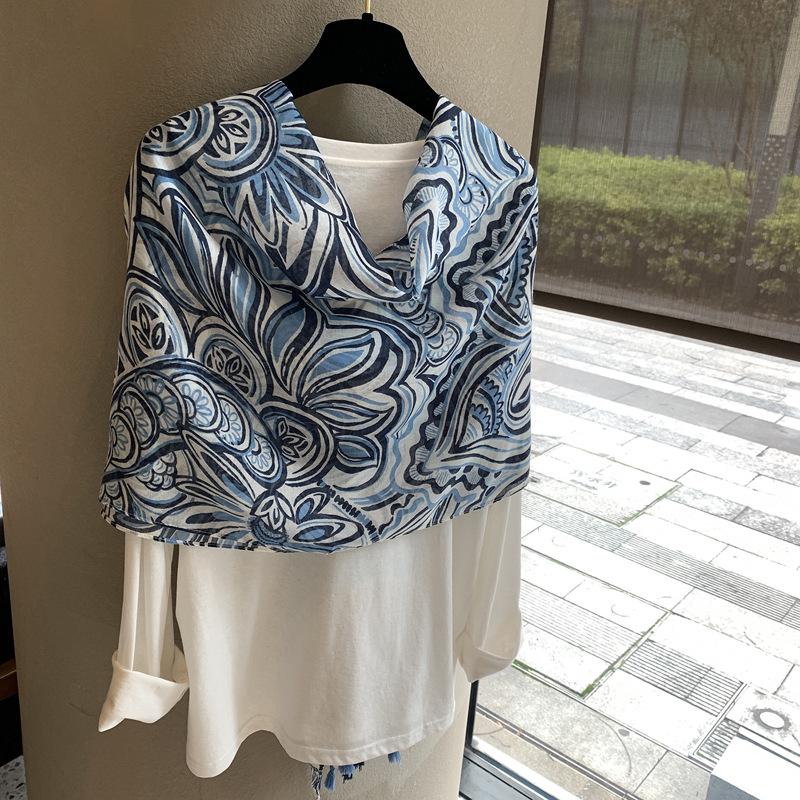 Cotton And Linen Feel Cape Sunscreen Shawl Exotic Ethnic Style Hanging Beard Soft Printing Large Silk Scarf Broken Large Flower Scarf