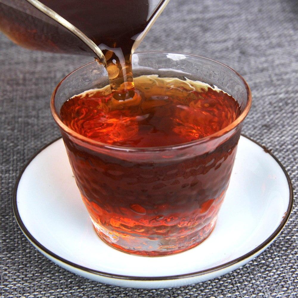 2017 Весенний дворец Золотой бутон с датами Ароматный спелый чай Пуэр Мэнхай Вкус Шу Пуэр Чай 357г