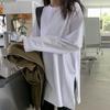 Женская Футболка Топ Блузка Однотонная с Длинным Рукавом Круглый Вырез Свободный Пуловер Весенняя Футболка Осенняя С разрезами с двух сторон Streetwear Женская