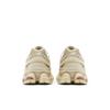 New Balance 9060 'Костяная Воробей' (унисекс) Костяной / Воробьиный Беговые кроссовки U9060ZGC