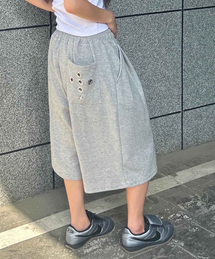 FUZZY SCAN Cross Eyelet Bermuda Pants Melange