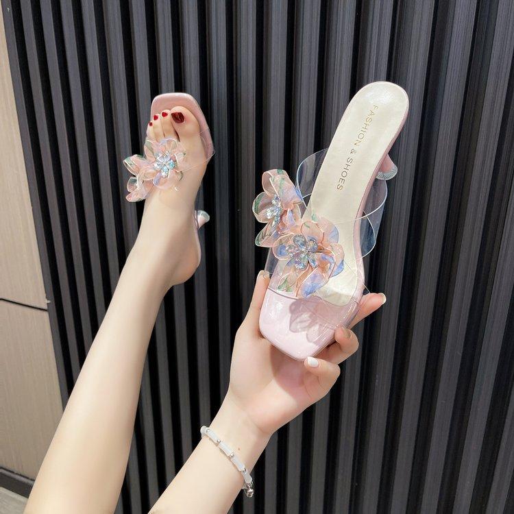 Прозрачные крутые шлепанцы на высоком каблуке с одним ремешком, новые универсальные шлепанцы с кристаллами в виде цветов на тонком каблуке для лета 2024 года