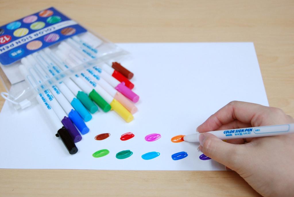 Фломастер Sakura Crepas цветной 12 цветов на водной основе SK-M12