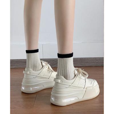 Женская обувь – Кроссовки