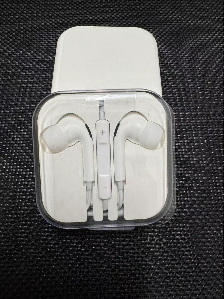 Проводные универсальные наушники третьего поколения для Apple, Huawei, Xiaomi, Samsung, Android с разъемом 3,5 мм.