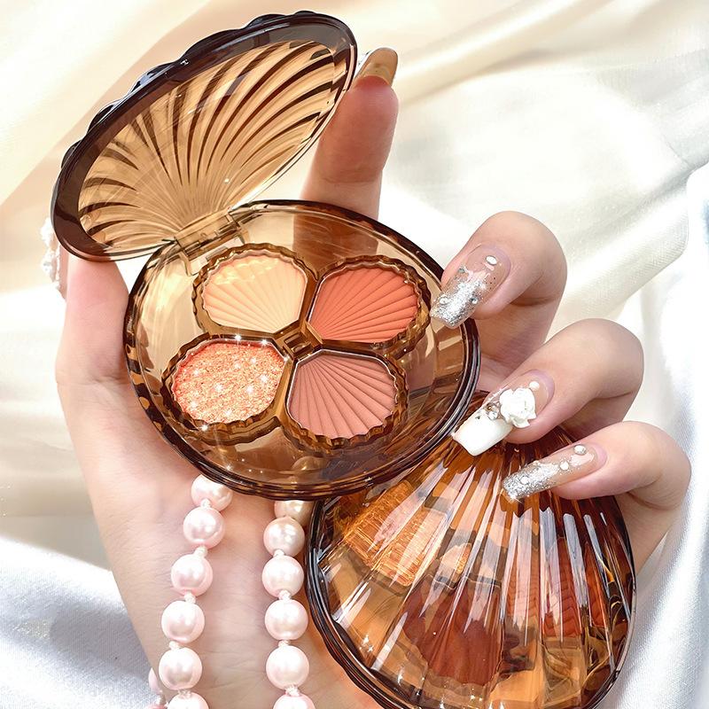 The Shell Eye Shadow Quad Is Durable, Delicate and Easy To Faint. Students and Girls Create Attractive Eye Makeup