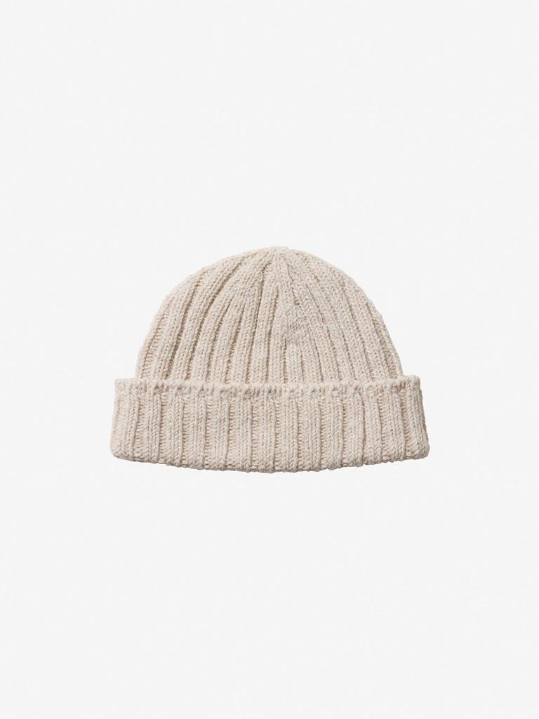 Объемная шапка-бини