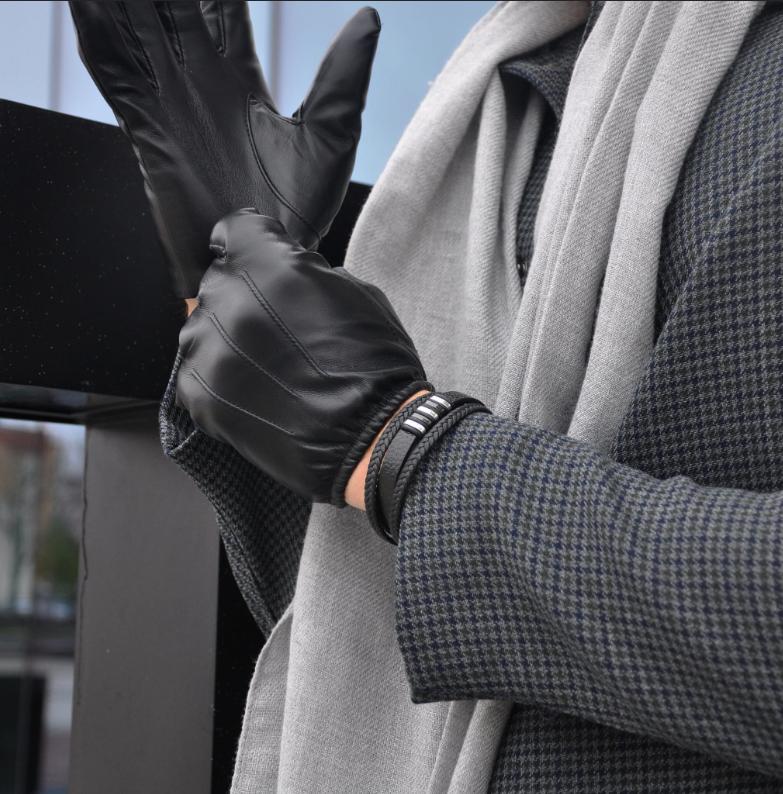 Simple Leather Bracelet with Thread Brown 20cm