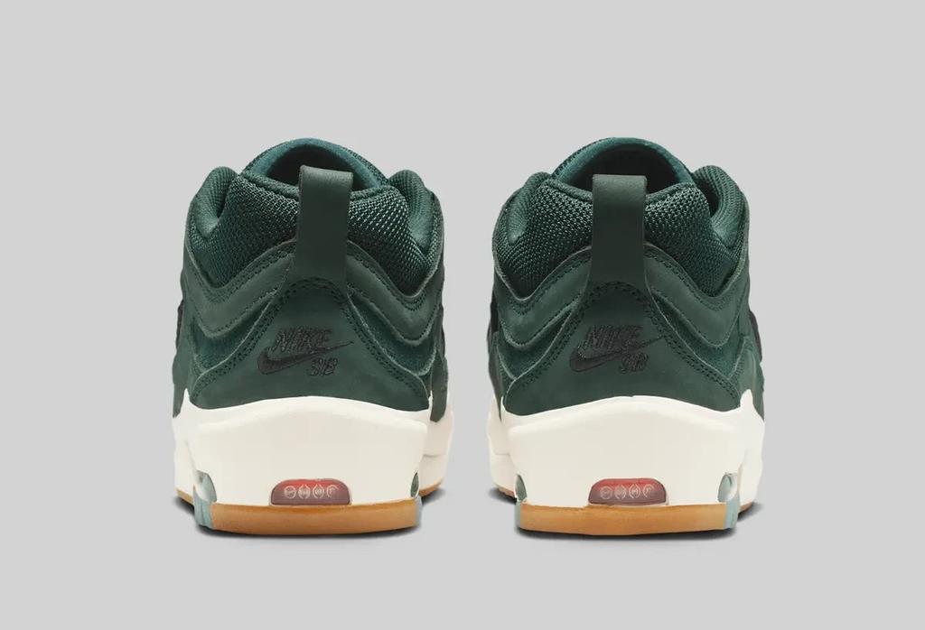 HJ4299-300 Nike SB Air Max Ishod Глубокая ель (Мужской)