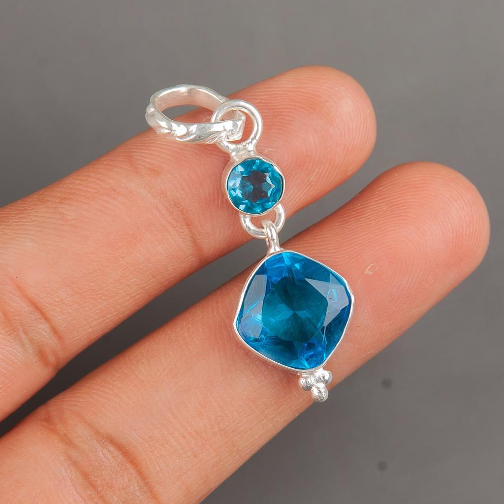 Швейцарский голубой топаз Драгоценный камень 925 Стерлинговое серебро Ювелирные изделия Ручная работа Подвеска 1,60" PP-9-2