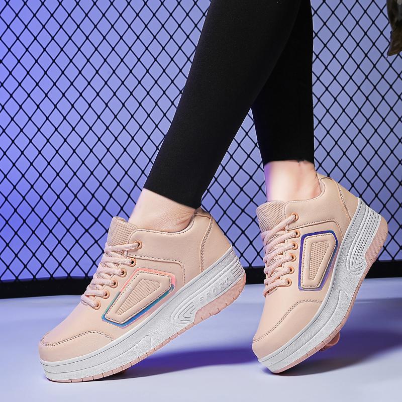 Обувь для роликовых коньков. Детские кроссовки с колесами. Детские роликовые коньки. Спортивная обувь на открытом воздухе.