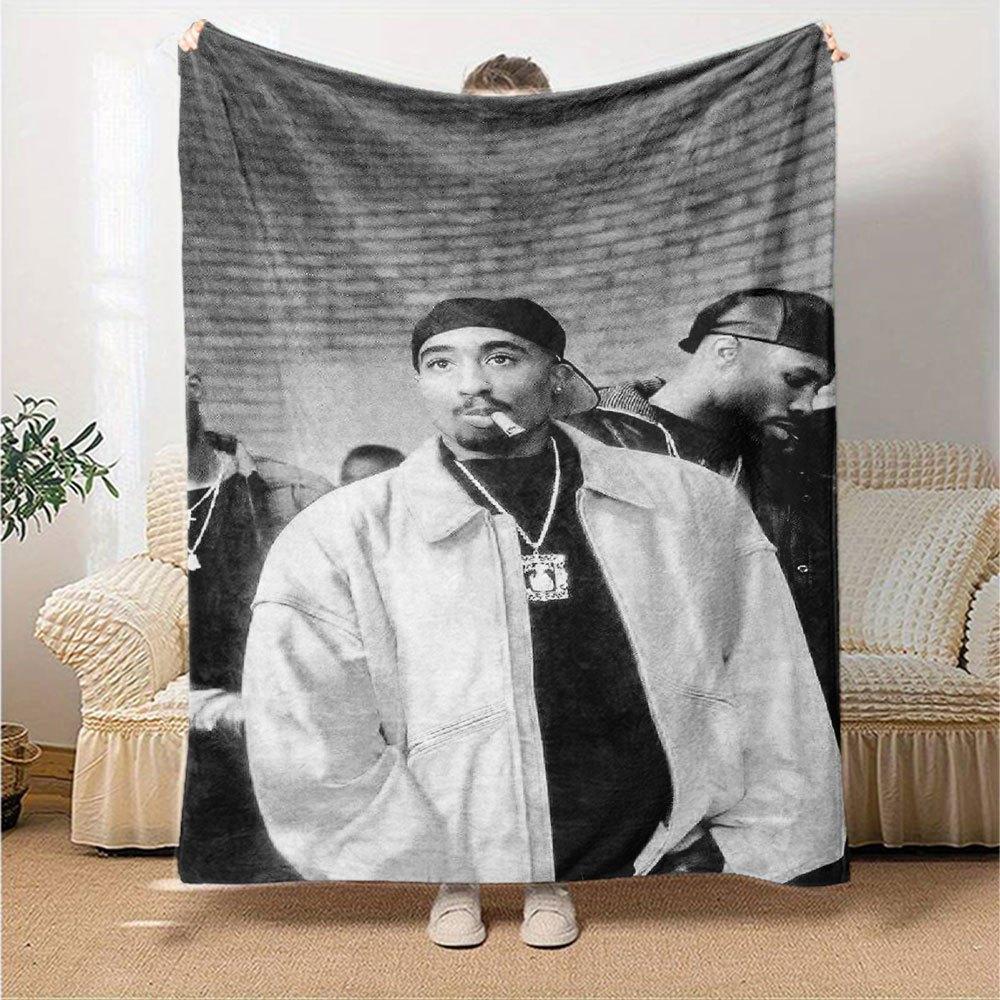 1 шт. Плед в стиле Hip Hop 2Pac, Мягкий, Легкий, Для всех сезонов, Многоцелевой плед для дивана, кровати, офиса и пикников, Французский стиль с культовыми обложками альбомов и цитатами