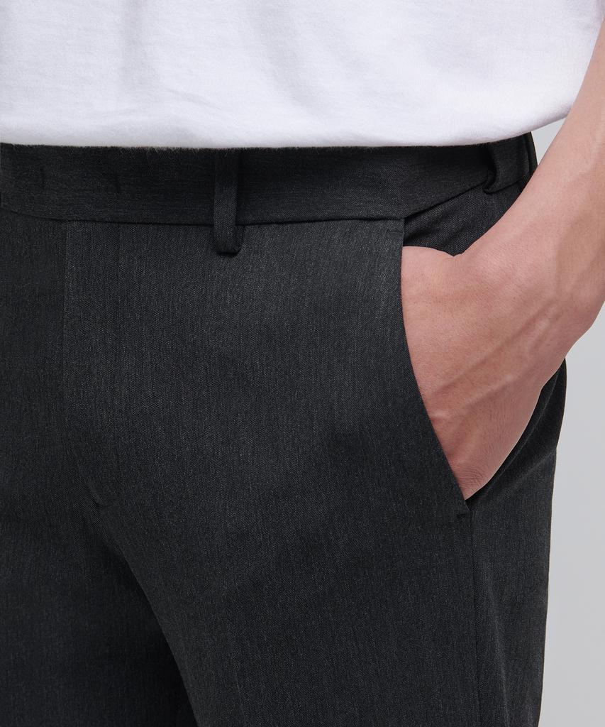 MUSINSA STANDARD Skinny Hidden Elastic Waist Crop Slacks [Charcoal Gray]