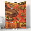 Плед Reese's Peanut Butter Cups - Сладкий дизайн конфет, идеально подходит для уюта на диване и декора спальни