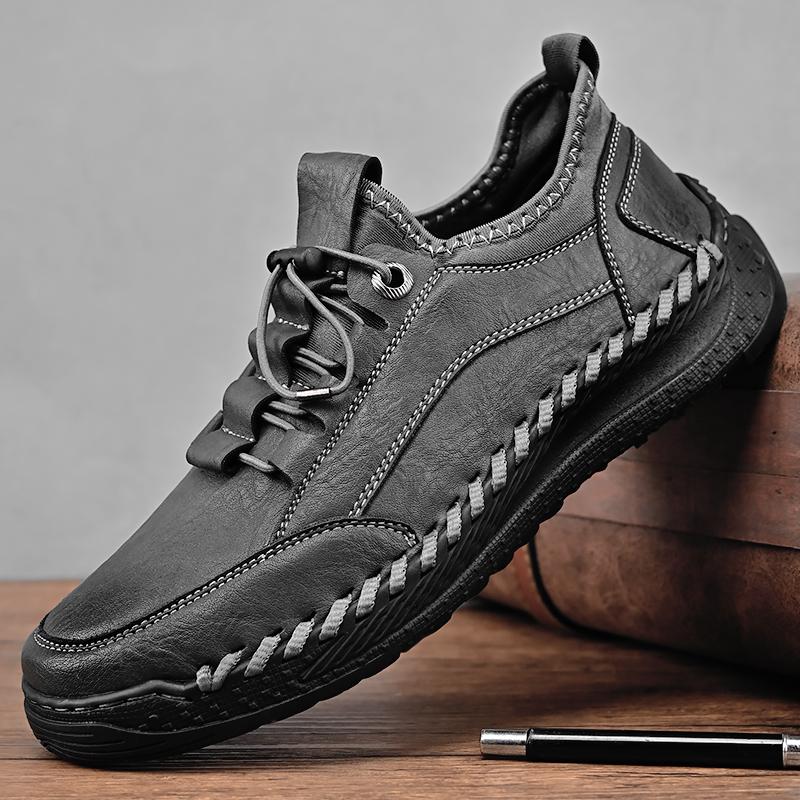 Handmade Leather Shoes Men Casual Sneakers Driving Shoe Men Leather Loafers Men Shoes Hot Sale Moccasins Tooling Shoe Footwear
