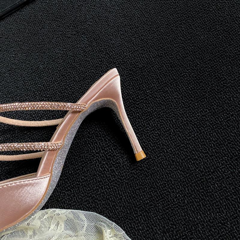 Модные Роскошные Туфли-лодочки из Сатина с Бантом из Стразов для Женщин Элегантные с Острым Носком Мэри Джейн Тонкий Высокий Каблук Мюли Модная Вечерняя Свадебная Обувь