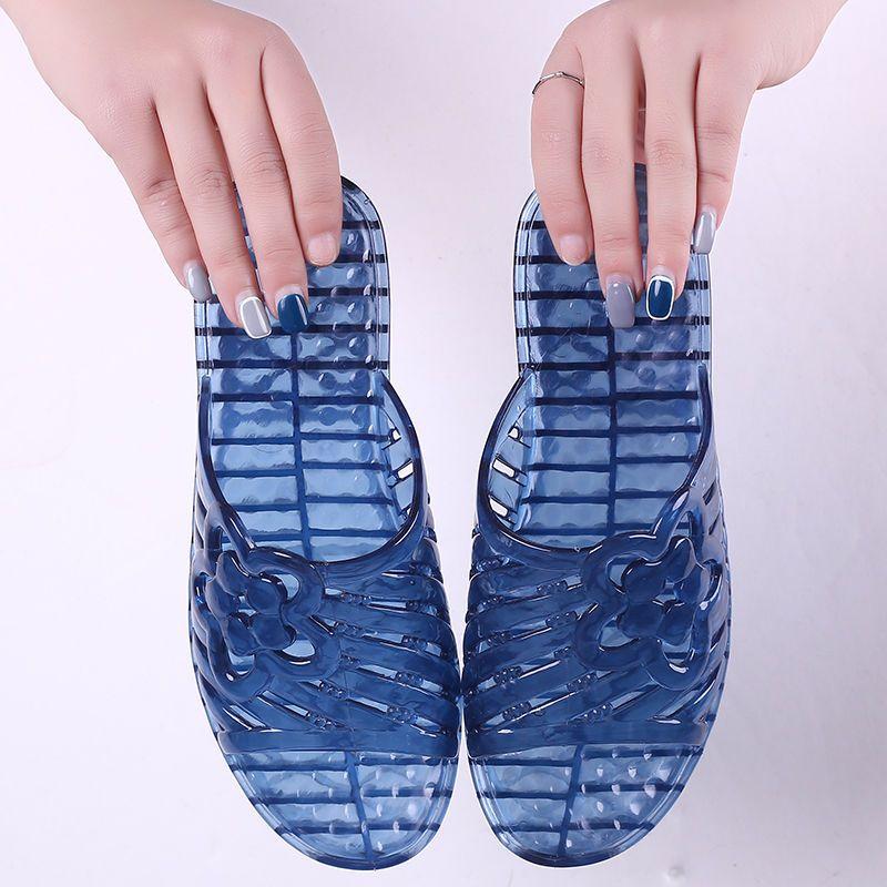 Женские тапочки из прозрачного пластика с центральным каблуком, женские сандалии на танкетке большого размера с желеобразным покрытием, для дома и ванной, нескользящие