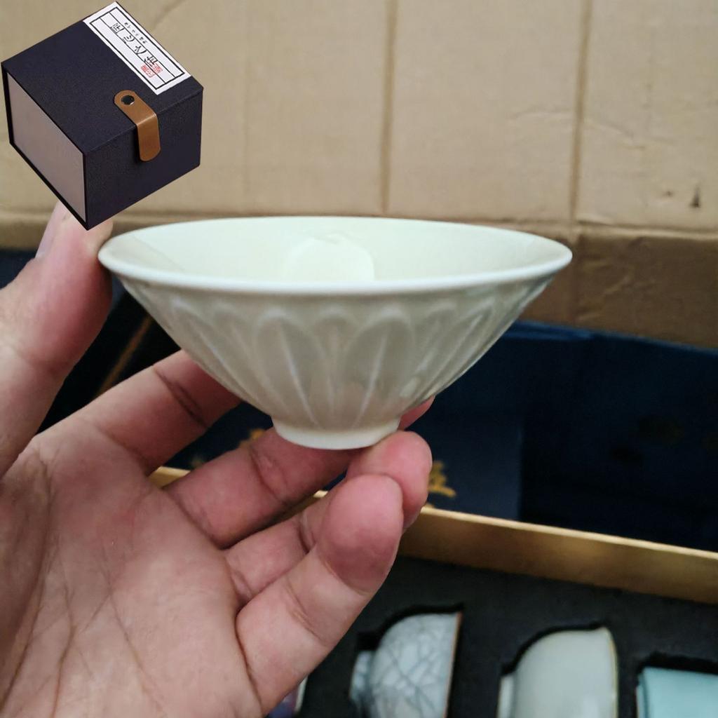 Five famous kiln teacups, tea sets, tea cups, gift boxes, household tea tasting cups, personal master cups, company souvenirs