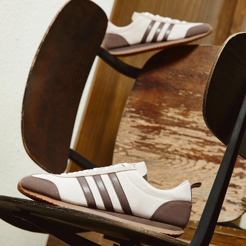 adidas VS Jog 2.0 'Halo Ivory Brown'