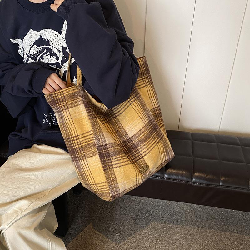 Yellow Woolen Plaid Dual-purpose Bag 2025 Autumn and Winter New Tote Bag Large-capacity Casual Shoulder Bag Dual-purpose