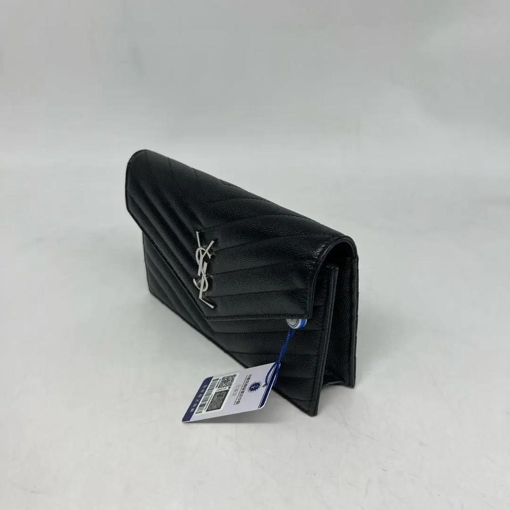 [Pre-Owned] Ysl Envelope Silver Logo Quilted Grainy Embossed Leather Envelope Chain Wallet Shoulder Crossbody Bag - Excellent #150PTAO