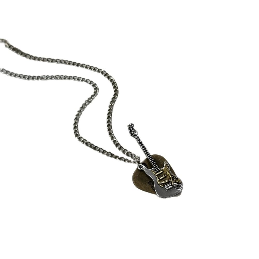 Chain Choker Guitar Pick Necklace Vintage Music Guitar Necklace Punk Rock Pendant Men and Women