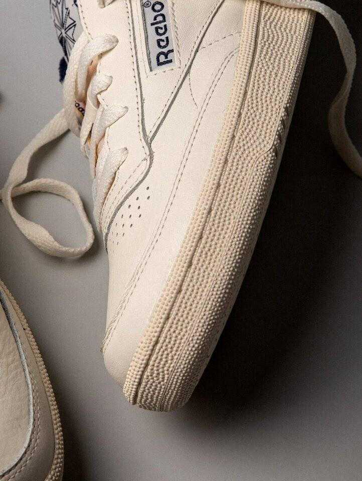Кроссовки Reebok Club C 85 Vintage chalk/alabaster/vector navy