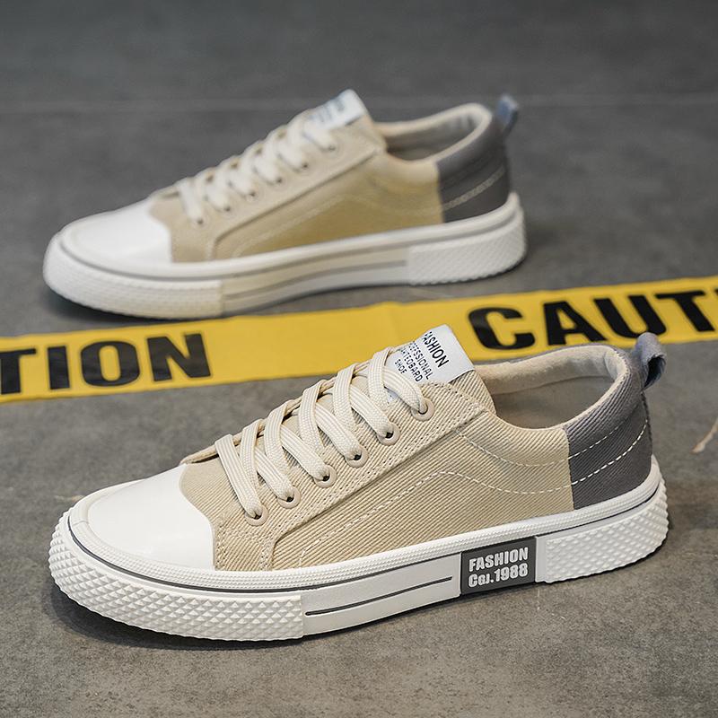Lightweight Men's Canvas Shoes New Fashion Sneakers For Men Comfort Casual Shoes Outdoor Vulcanized Shoes Flat Walking Male