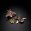 1Pair Vintage Gold Silver Color Retro Bee Brooches Men Women Metal Suit Collar Pins