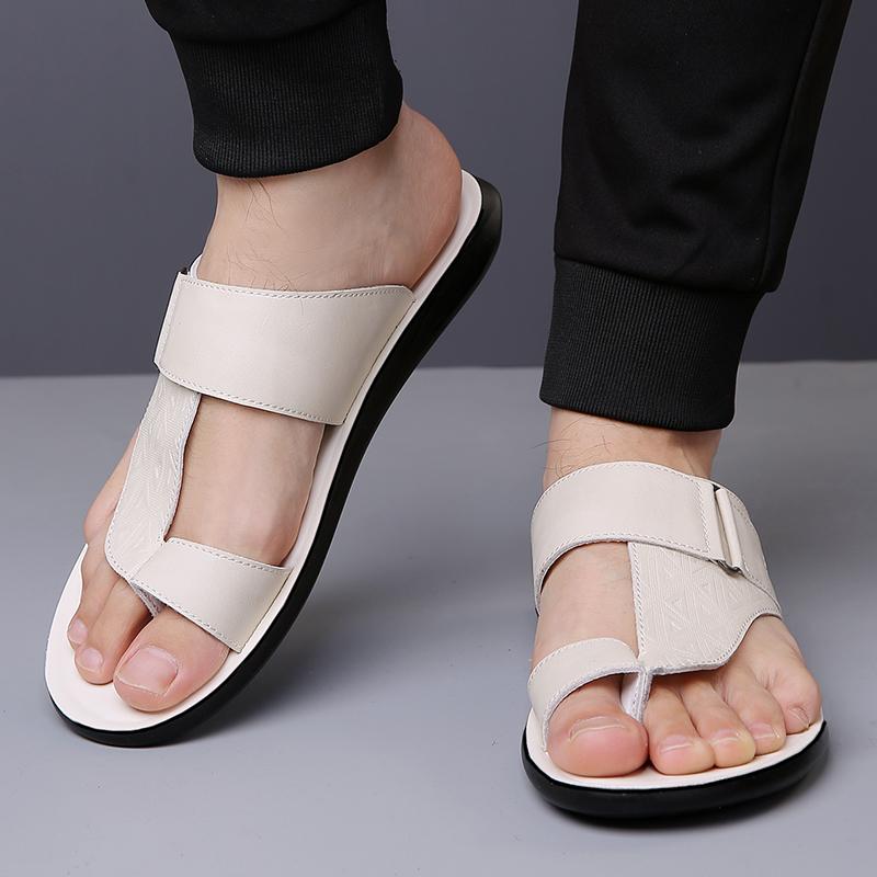 Модные летние мужские новые пляжные крутые кожаные мужские шлепанцы Модные мужские дизайнерские простые легкие удобные уличные комфортные шлепанцы