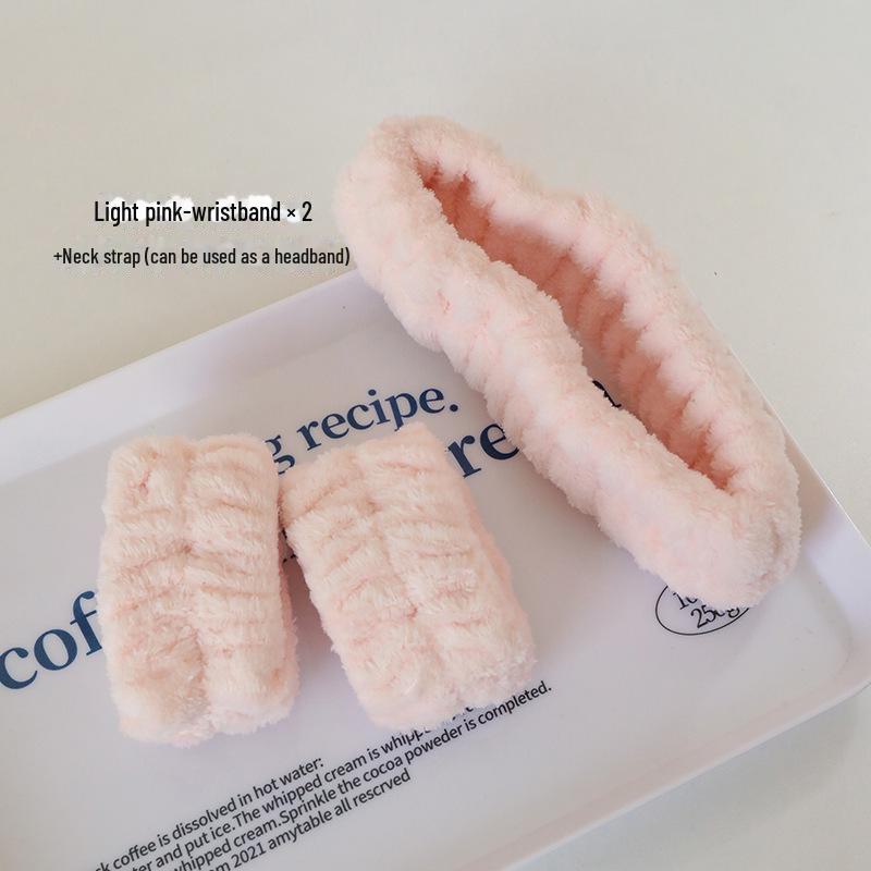 2025 г. Очаровательная повязка на голову в виде ананаса и набор нескользящих повязок для волос для женщин — набор из 3 предметов для мытья и укладки с браслетом