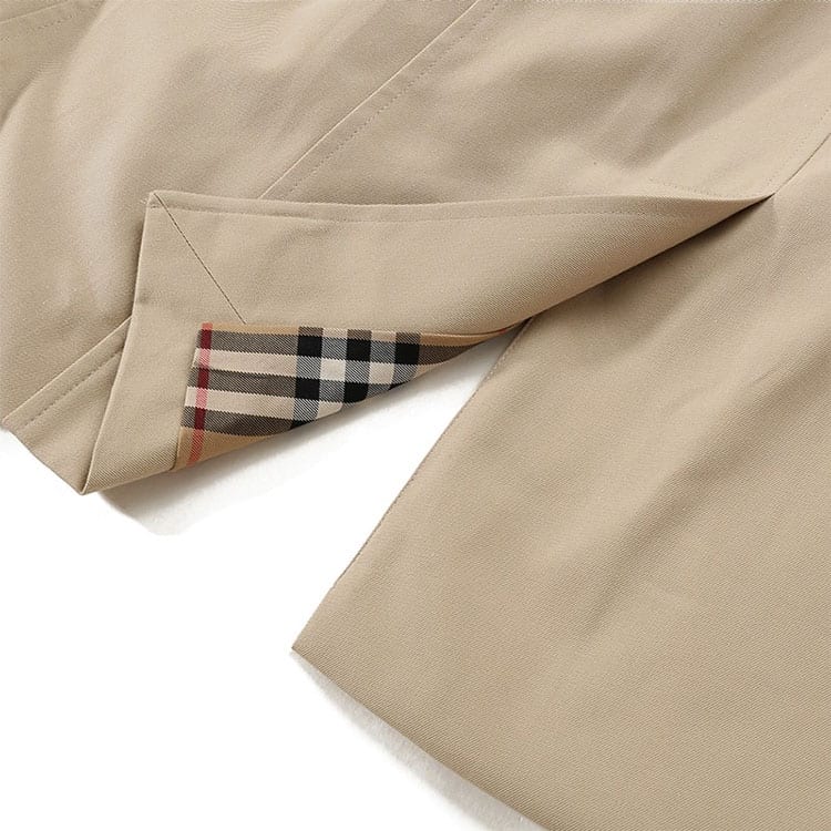 Burberry Двубортный тренч с поясом 80794081