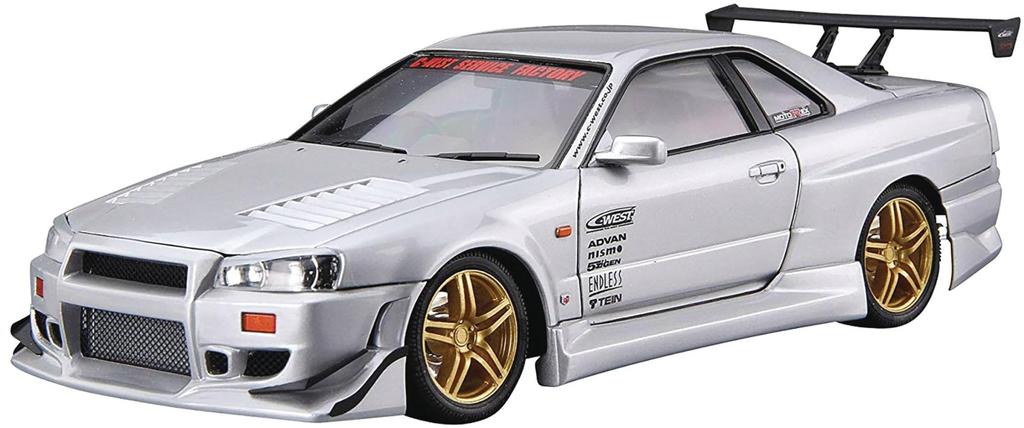 Aoshima Bunka Kyozaisha The Tuned Car Series Nissan BNR34 Skyline 2002 Plastic Model 1/24 No.50 C-WEST GT-R