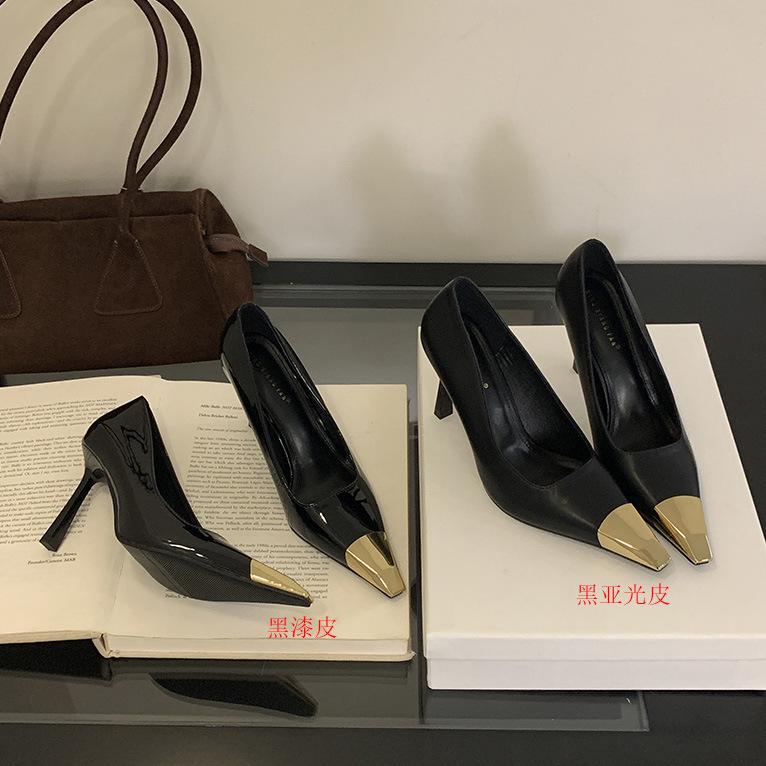 Женские весенние туфли на каблуке с одной ступней, остроносые, на шпильке, элегантные, в тон, черные, на высоком каблуке.