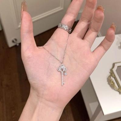 Серебряная подвеска-ключ с короной S925 на цепочке - Элегантная, Дорогая цепочка на ключицу для Осени/Зимы