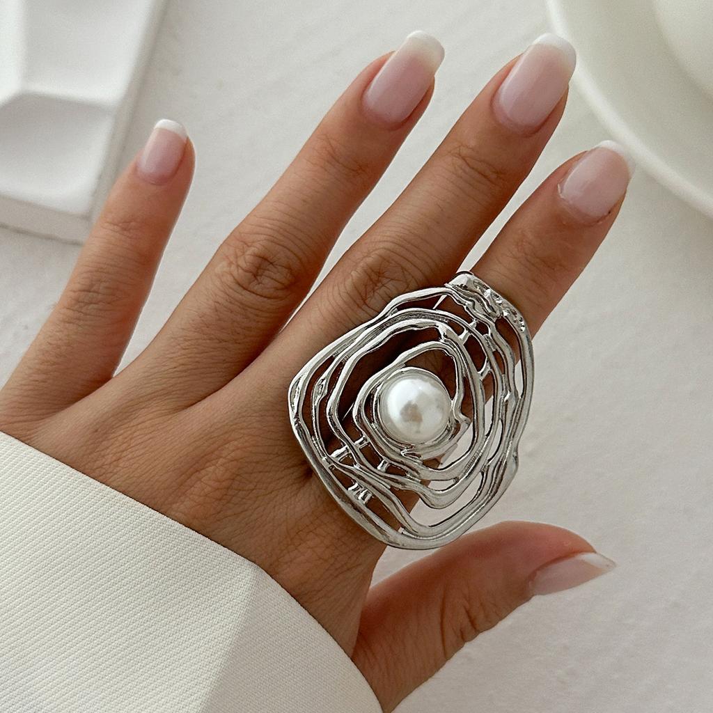 Jewelry, Irregular Hollow Wound Imitation Pearl Ring, Wind Niche Alloy Open Ring