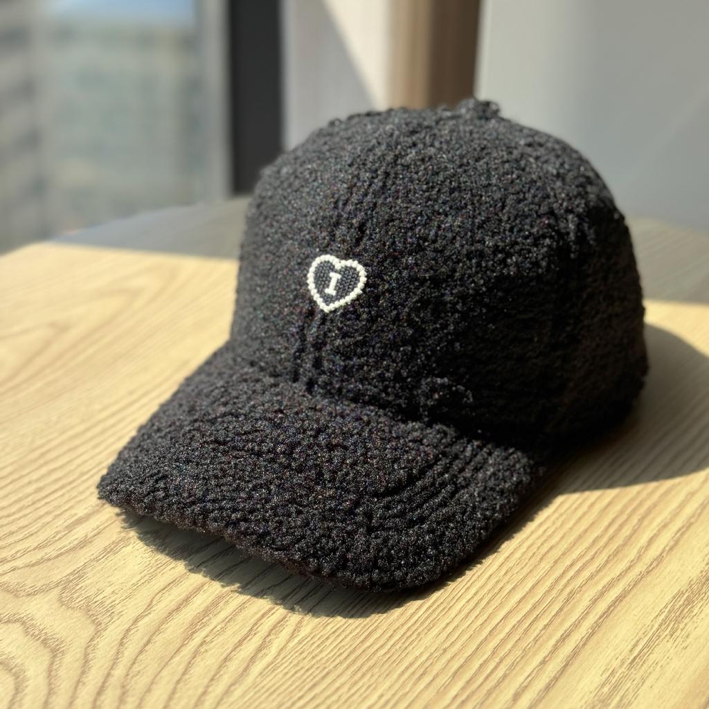 New Hat for Women In Autumn and Winter Love Wide Brim Peaked Hat Winter Warm Thickened Big Head Circumference Small Baseball Cap Showing Face