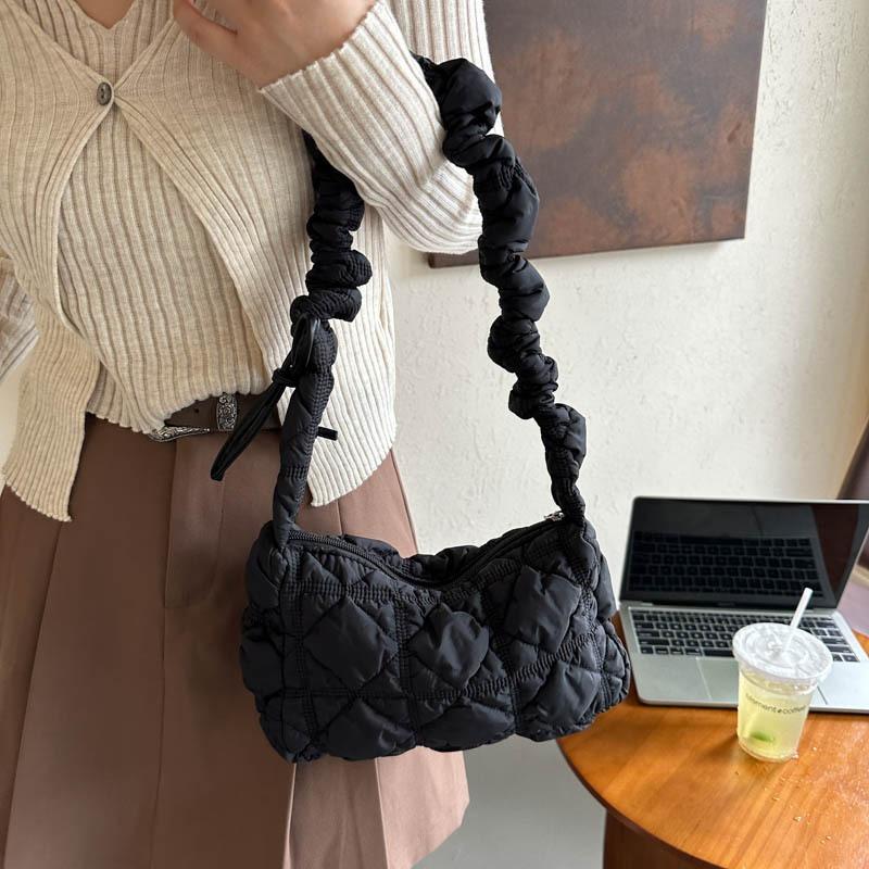 Новая женская сумка нишевая повседневная облачная плиссированная сумка подмышку повседневная сумка-пельмень сумка на одно плечо сумка-мессенджер женская