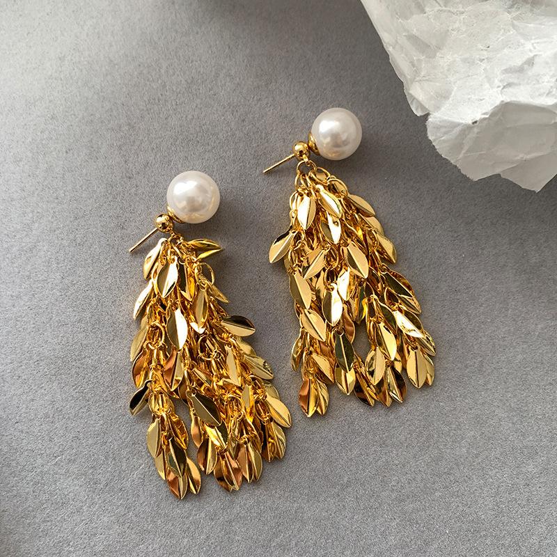 Aobai real hemp gray glass pearl earrings women's real gold electroplated wheat ear leaves fringed high-end stud earrings