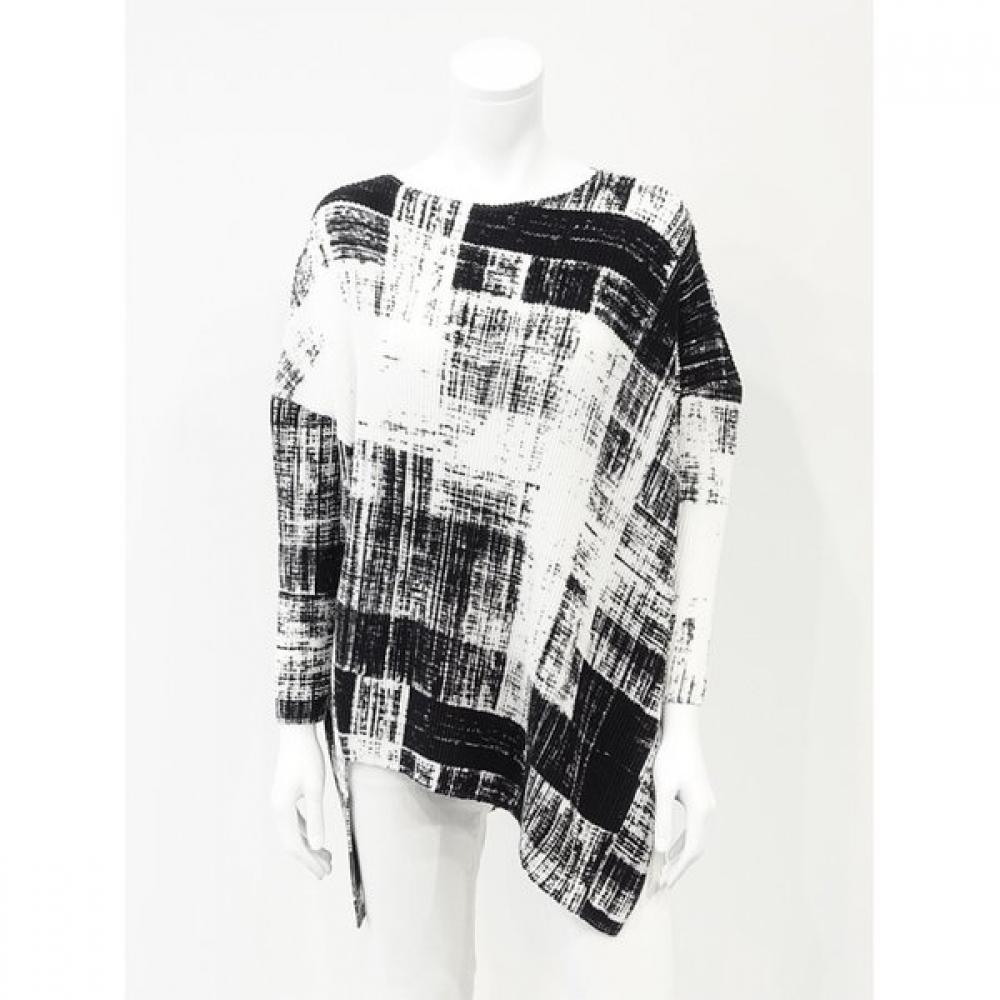Specchio Hemline T shirT fronT Back 422 161