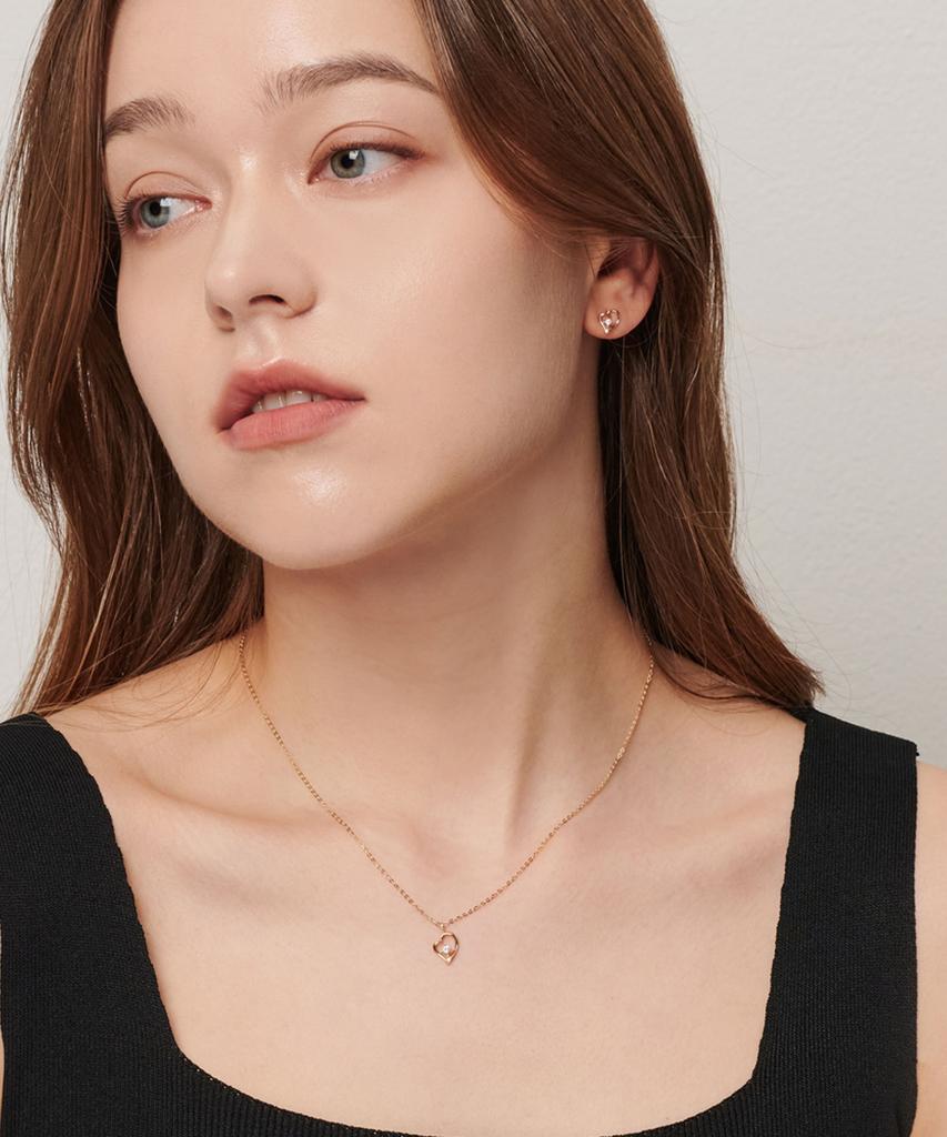 Loveenb [14K Gold] Melting Heart Earrings