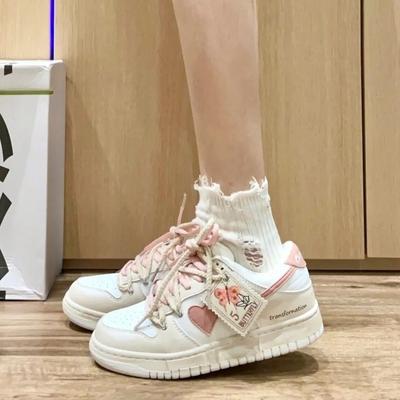 Niche Design Sense Love Little White Shoes Детские осенние новинки Модные универсальные дышащие повседневные туфли для женщин